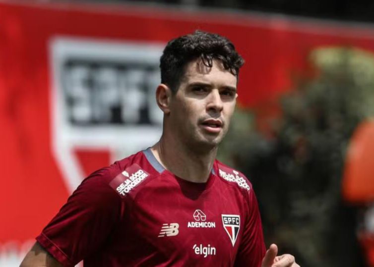 CLB Sao Paulo tiết lộ Oscar đang trong tình trạng ổn định và gia đình anh cũng thông báo anh vẫn an toàn