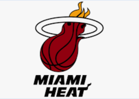 Heat mất sức mạnh trong hiệp cuối và mất 18 điểm chỉ trong một hiệp. Đội chủ nhà lần đầu thua và toàn thắng cả 5 trận trước đó.